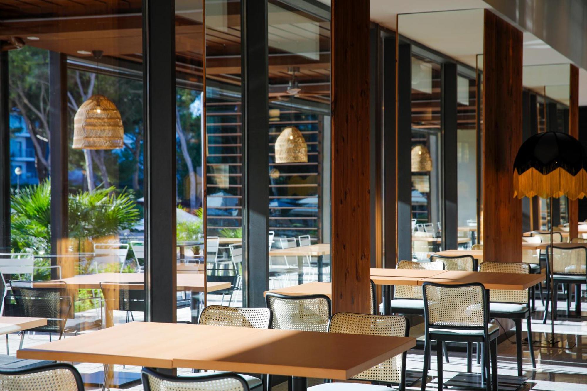 Hotel Aubamar Suites & Spa 帕尔马海滩 外观 照片